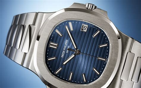 patek philippe lady nautilus in 18k white gold|patek philippe gold nautilus price.